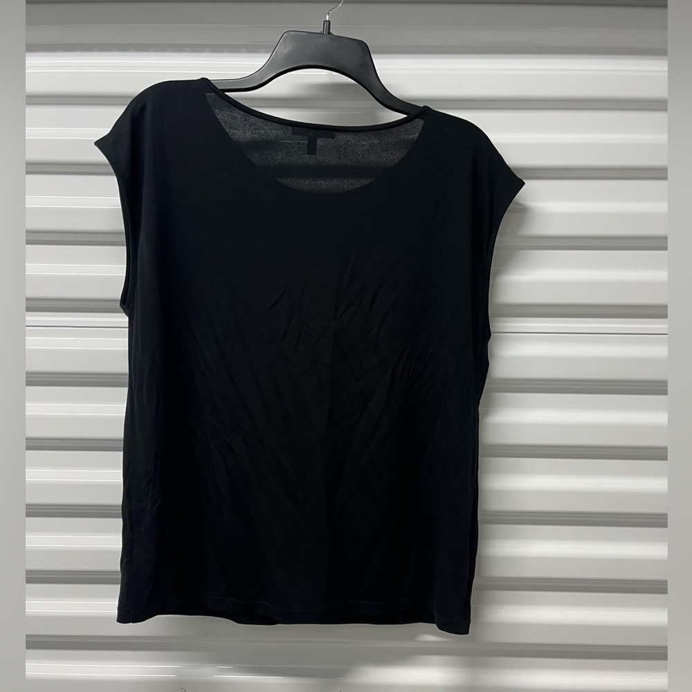 Eillen Fisher black shirt